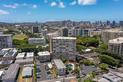 1550 Wilder Avenue #B302, Honolulu, HI 96822 - Photo 15