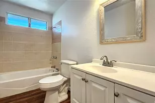 816 Lopez Ln, Honolulu, HI 96817 - Photo 17