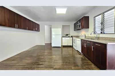 816 Lopez Lane, Honolulu, HI 96817 - Photo 3