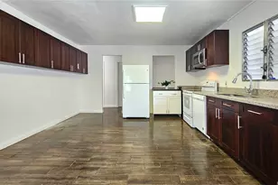 816 Lopez Ln, Honolulu, HI 96817 - Photo 3