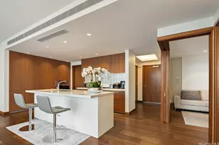 1555 Kapiolani Blvd, Honolulu, HI 96814 - Photo 3