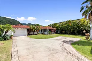 5562 Kalanianaole Hwy, Honolulu, HI 96821 - Photo 1