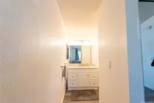 594 Mananai Pl, Honolulu, HI 96818 - Photo 13