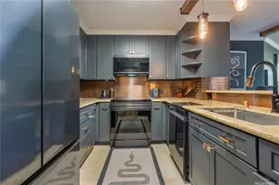 555 Hahaione St, Honolulu, HI 96825 - Photo 3