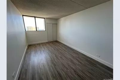 2240 Kuhio Avenue #2708, Honolulu, HI 96815 - Photo 3