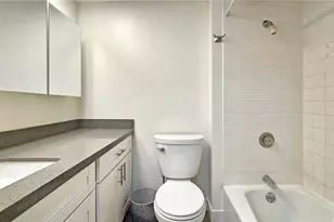 1560 Kanunu St, Honolulu, HI 96814 - Photo 7