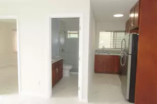 1966 Kamehameha IV Rd, Honolulu, HI 96819 - Photo 5