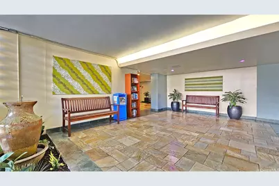 1550 Wilder Avenue #A905, Honolulu, HI 96822 - Photo 15