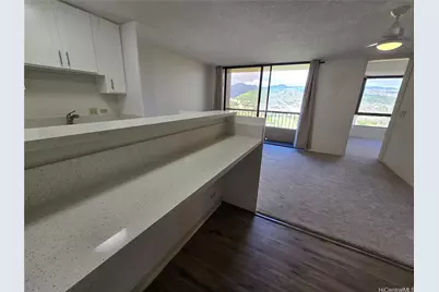 320 Liliuokalani Avenue #2405, Honolulu, HI 96815 - Photo 5