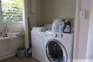 258 Kakahiaka St, Kailua, HI 96734 - Photo 9