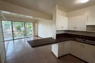 1143 Hassinger St, Honolulu, HI 96822 - Photo 3
