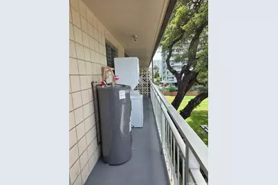 2752 Kahoaloha Lane #I308, Honolulu, HI 96826 - Photo 7