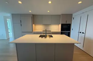 333 Ward Ave, Honolulu, HI 96814 - Photo 1