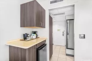 1850 Ala Moana Blvd, Honolulu, HI 96815 - Photo 5