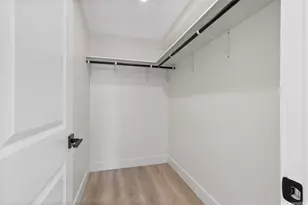 469 Ena Rd, Honolulu, HI 96815 - Photo 15