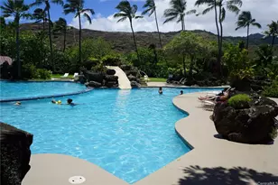 521 Hahaione St, Honolulu, HI 96825 - Photo 11