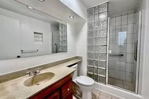 521 Pepeekeo St, Honolulu, HI 96825 - Photo 13