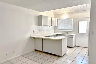 521 Pepeekeo St, Honolulu, HI 96825 - Photo 3