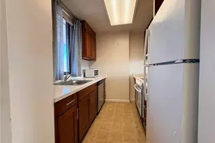 2121 Ala Wai Blvd, Honolulu, HI 96815 - Photo 3