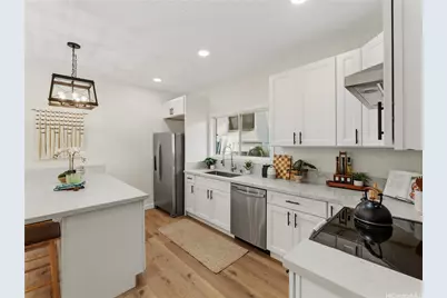 3359C Kanaina Avenue, Honolulu, HI 96815 - Photo 5