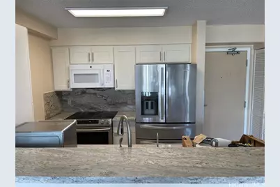 215 N King Street #2104, Honolulu, HI 96817 - Photo 5