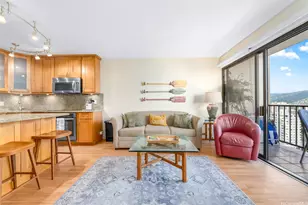 2140 Kuhio Ave, Honolulu, HI 96815 - Photo 3