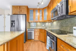 2140 Kuhio Ave, Honolulu, HI 96815 - Photo 5