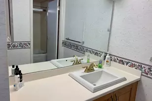 2240 Kuhio Ave, Honolulu, HI 96815 - Photo 11