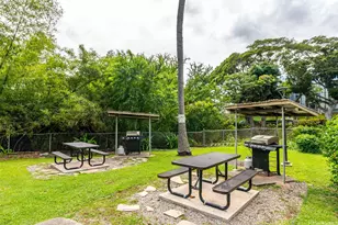 98-402 Koauka Loop, Aiea, HI 96701 - Photo 15