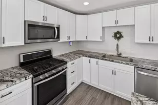 94-1029 Palaiki St, Waipahu, HI 96797 - Photo 9
