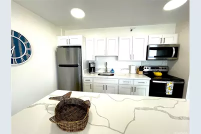 201 Ohua Avenue #T2-2412 (NUC), Honolulu, HI 96815 - Photo 5