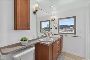 421 Olohana St, Honolulu, HI 96815 - Photo 17