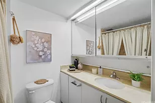 1560 Kanunu St, Honolulu, HI 96814 - Photo 13