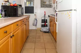 823 Waiaka Pl, Honolulu, HI 96826 - Photo 17