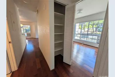605 Mananai Place #25C, Honolulu, HI 96818 - Photo 9