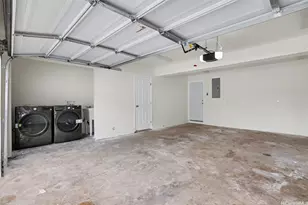 1016 Valley View Dr, Honolulu, HI 96819 - Photo 15