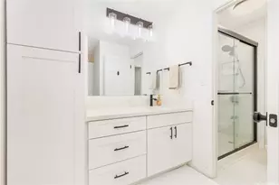 468 Mananai Pl, Honolulu, HI 96818 - Photo 9