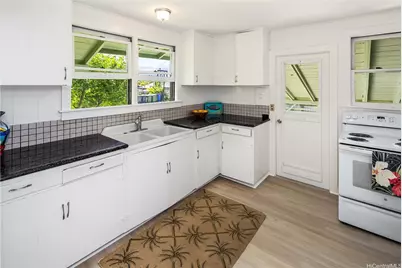 315 A Ulupaina Street, Kailua, HI 96734 - Photo 7