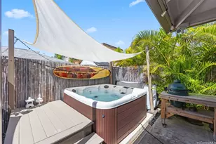 220 Kaiolohia Pl, Honolulu, HI 96825 - Photo 21