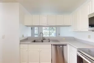 94-819 Lumiauau St, Waipahu, HI 96797 - Photo 9