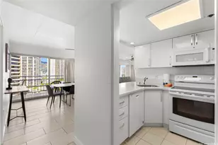 1777 Ala Moana Blvd, Honolulu, HI 96815 - Photo 9