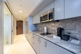 383 Kalaimoku St, Honolulu, HI 96815 - Photo 17