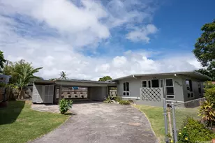 554-A Auwai St, Kailua, HI 96734 - Photo 1