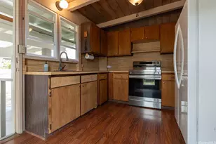554-A Auwai St, Kailua, HI 96734 - Photo 3