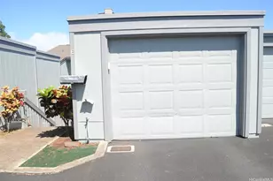 98-1483 Kaahumanu St, Aiea, HI 96701 - Photo 1