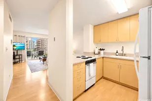 1909 Ala Wai Blvd, Honolulu, HI 96815 - Photo 7