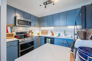 876 Curtis St, Honolulu, HI 96813 - Photo 9