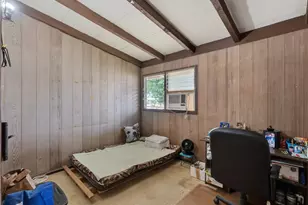 99-527 Pohue St, Aiea, HI 96701 - Photo 9