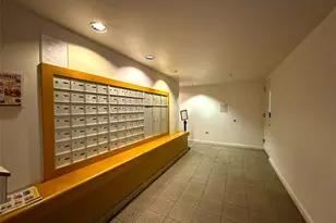 1 Keahole Pl, Honolulu, HI 96825 - Photo 17