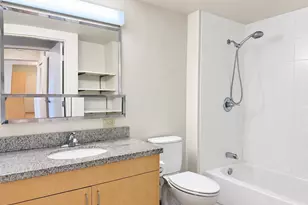 1315 Kalakaua Ave, Honolulu, HI 96826 - Photo 9